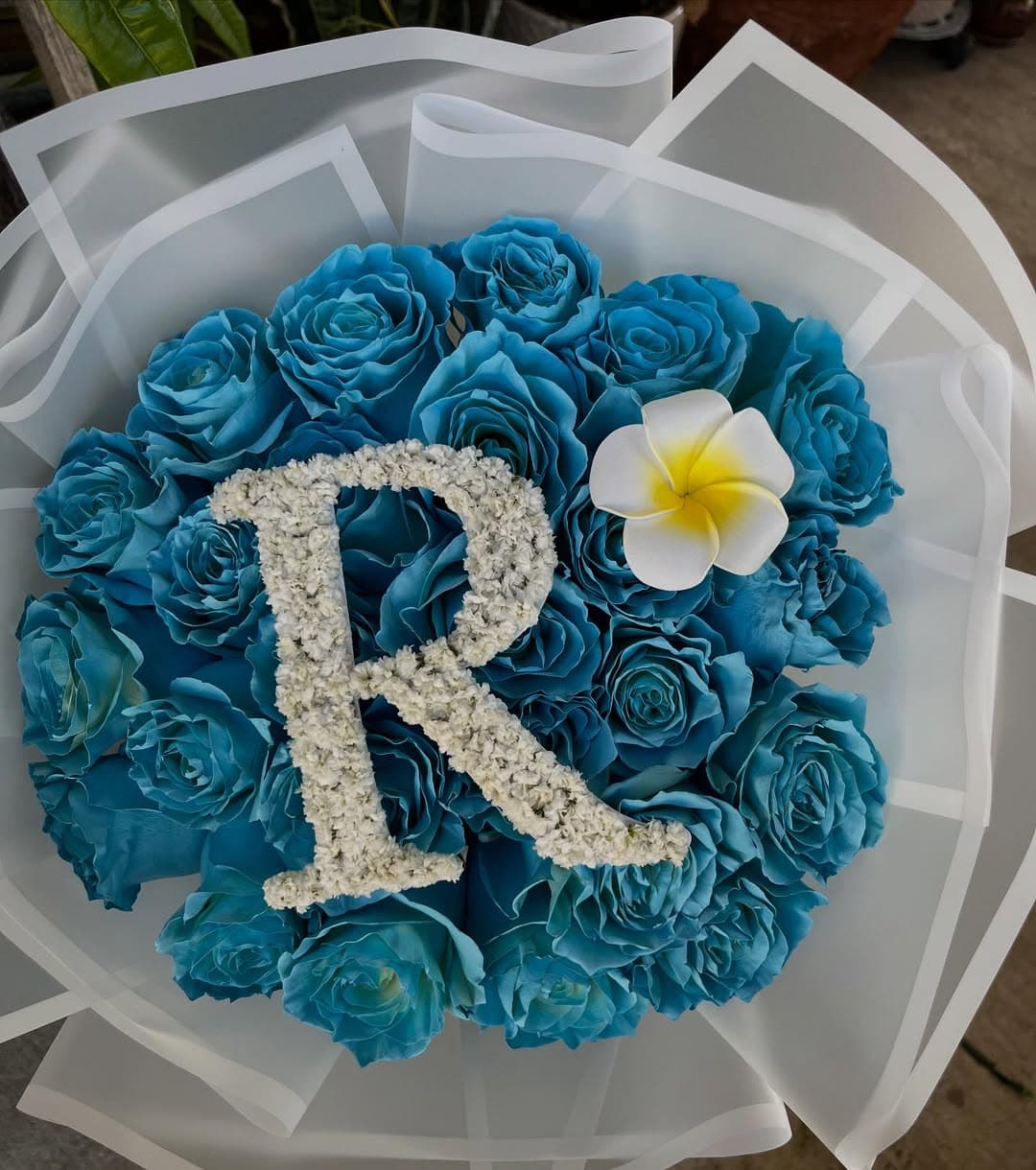 Custom floral arrangement crafted by I.E. Flower Studio